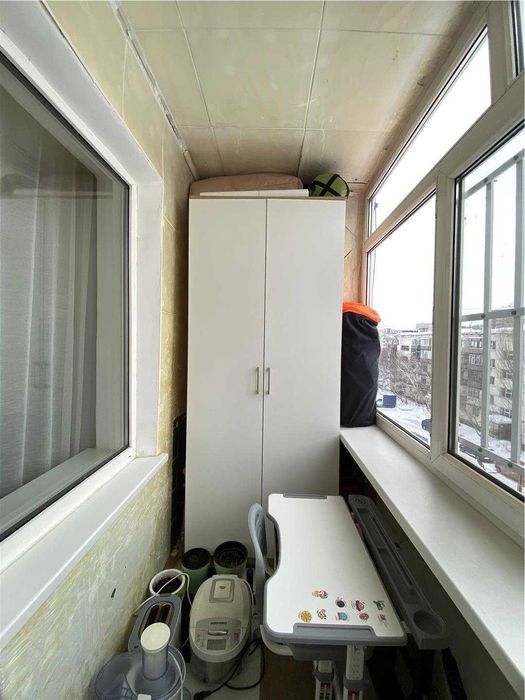 2 комнатная с ремонтом, возле Евразии.