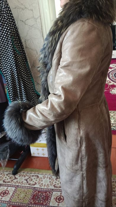 Продам женскую дублёнку