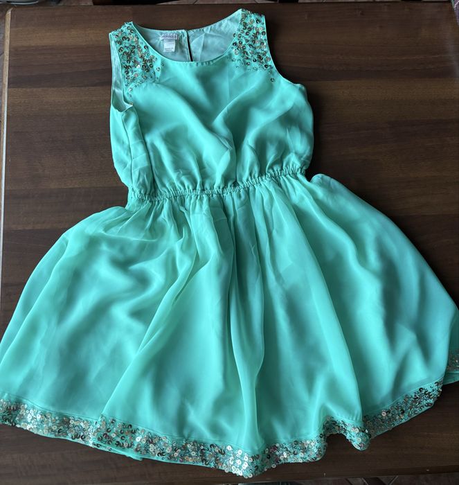 Rochita eleganta fete 9 ani