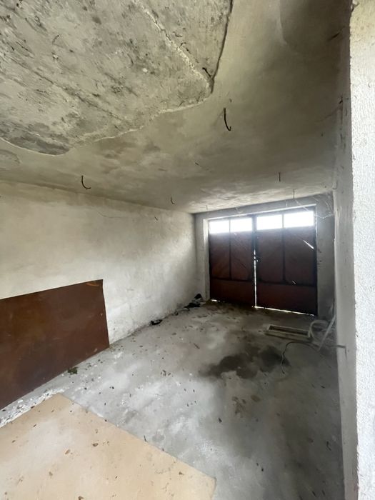 Продава се Къща в Луковит - 85 кв.м за 330 €/кв.м - Снимка #3