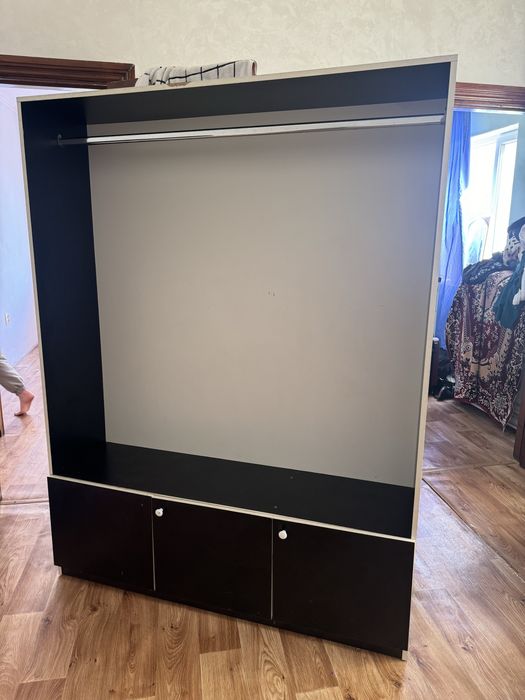 Шкаф в хорошем состоянии