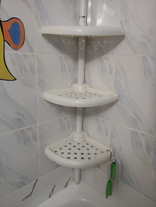 Полка для ванной комнаты б /у