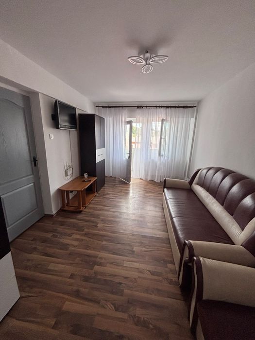 Garsonieră de închiriat