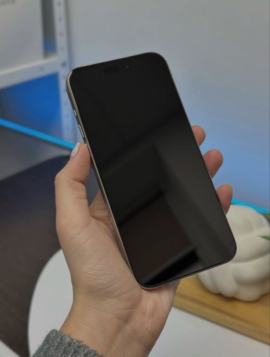 iPhone 15 ProMax  256Gb Natural Titan Akk: 90% Radnoy