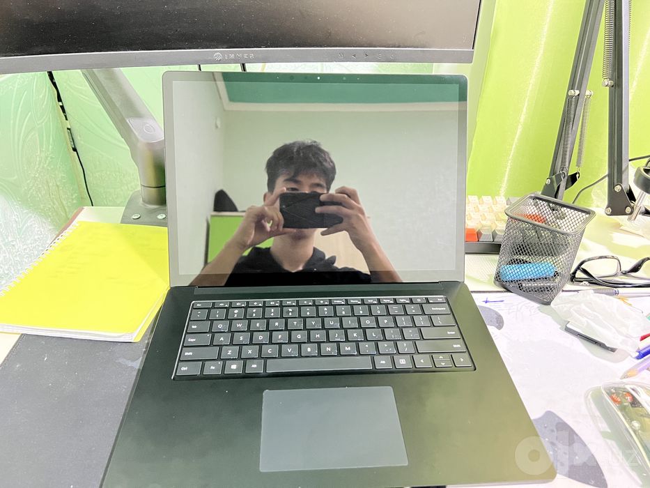Microsoft surface laptop 3 в илеальном состоянии