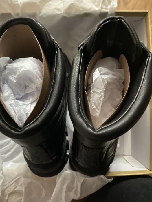 Ghete Michel Kors Piele Noi