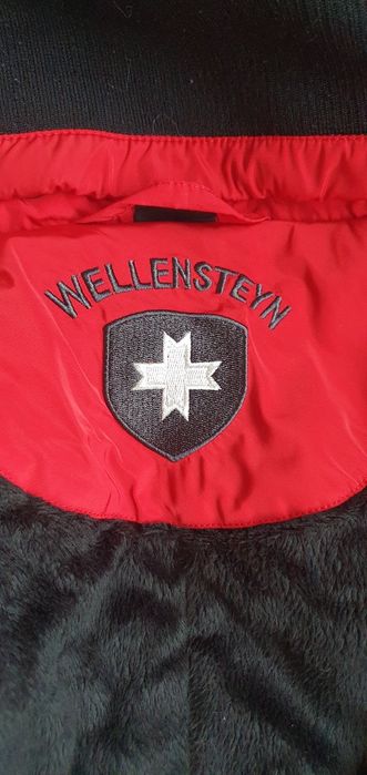 Оригинално туристическо дамско яке Wallensteyn