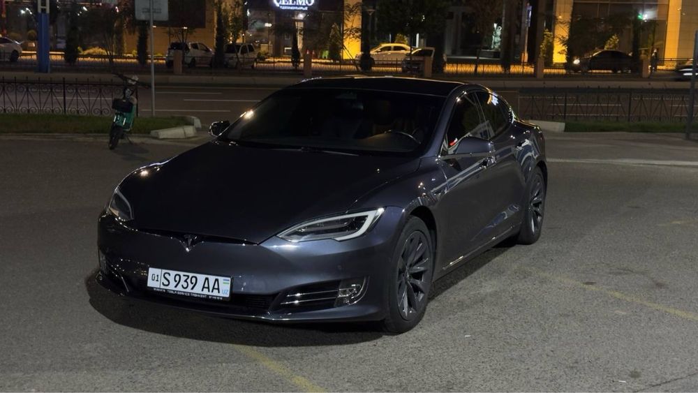 Tesla model s dual motors long range
