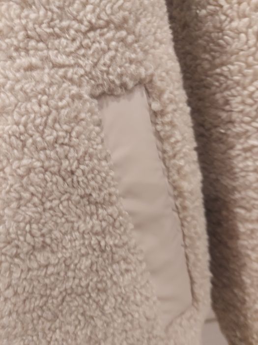 Женская куртка-бомбер