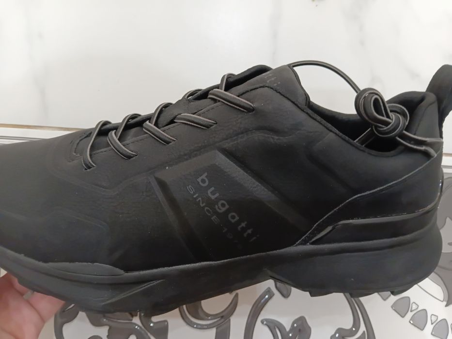 Bugatti оригинал 44 размер новые