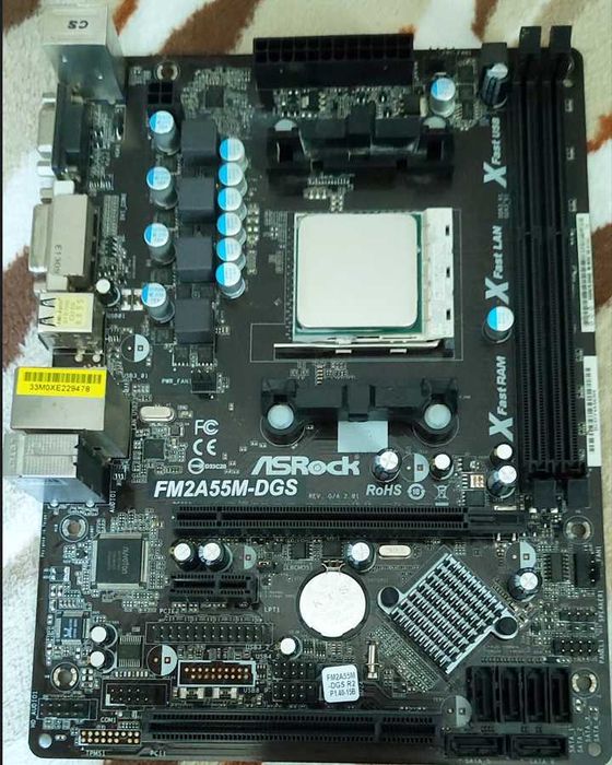 Kit/Combo FM2 | Placa de baza + CPU AMD x4 750k | Functional