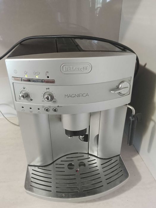 Кафемашина Delonghi автомат