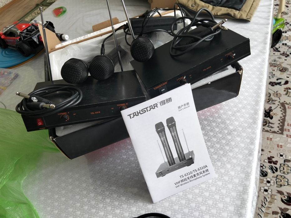 Продам микрофон такстар