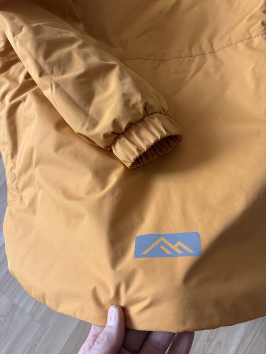 Куртка на девочку Outventure 140см