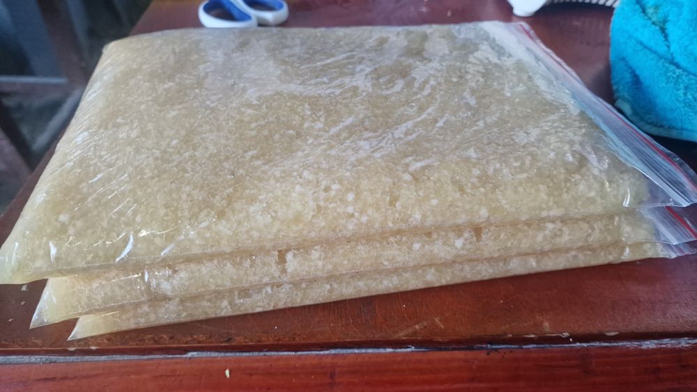 Продам крученый чеснок домашний