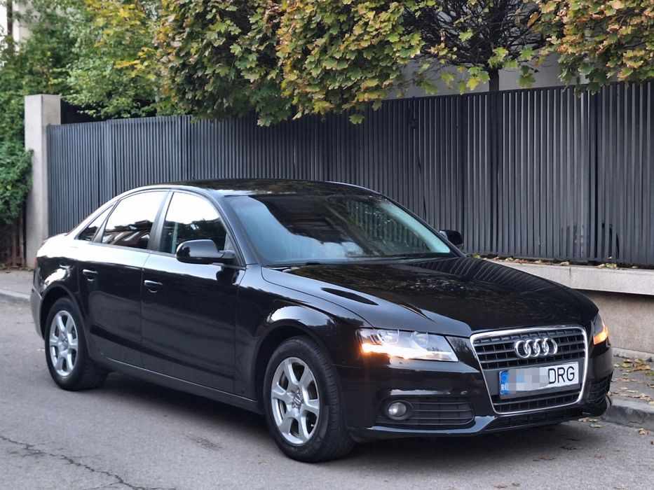 Audi A4 • Berlina • 2.0 TDI E5 • An 2011 •
