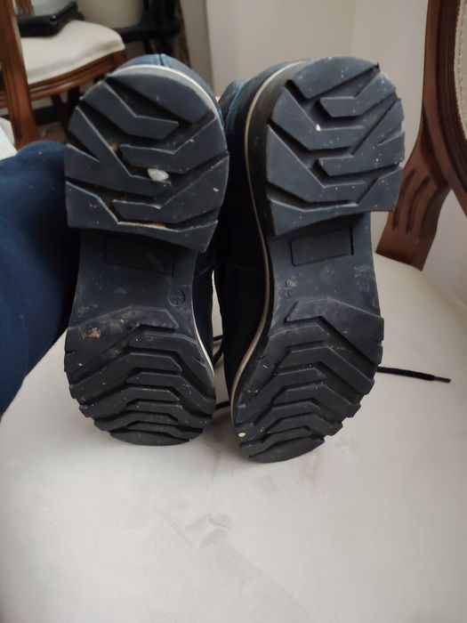 Ghete piele mărimea 37