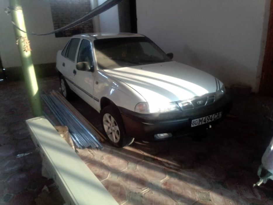 1999 йил нексия сонс  сотилади срочна