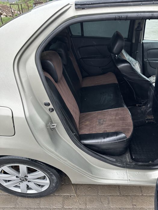 Renault logan 1.6 кпп 5 мех