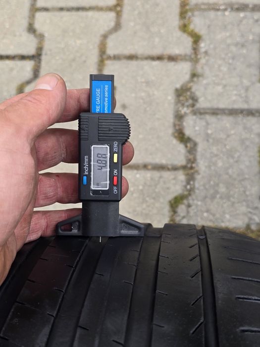 225 40 18 Pirelli
