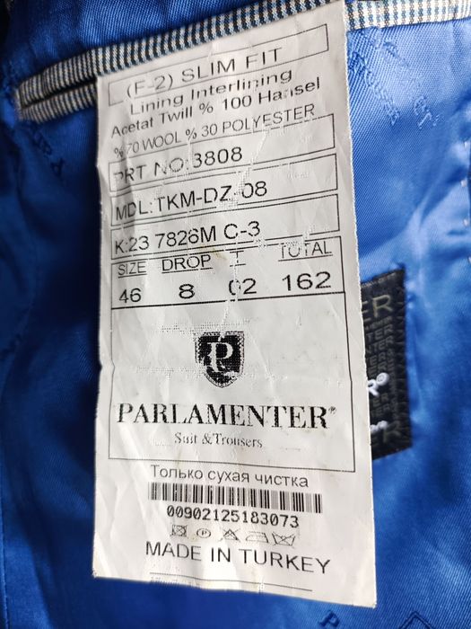 Костюм(Турция) 46разм 10000тг