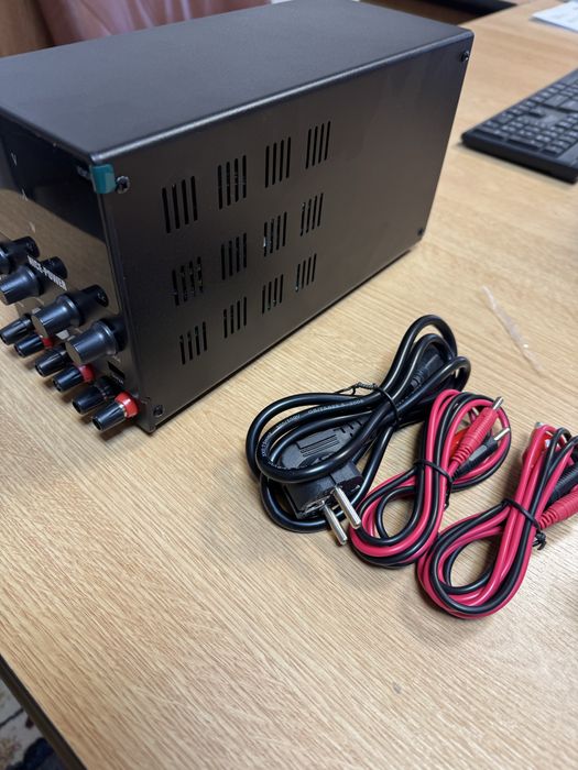 Sursa dubla de tensiune 30V,10A,300W noua