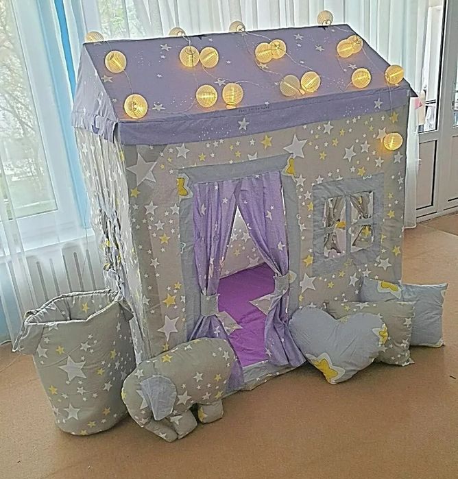 Домик из бамбука