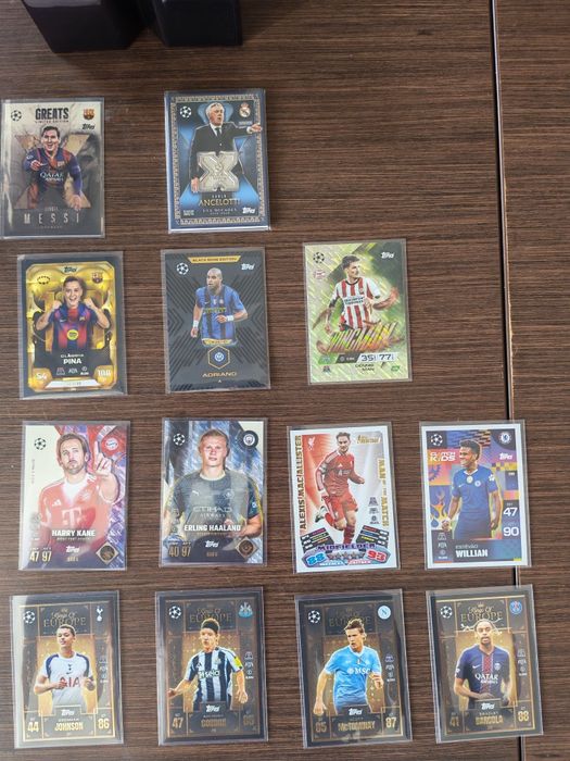 Lot 16 Cartonase Topps Match Attax Extra 2025/2026 + Cutie X-Tin Messi