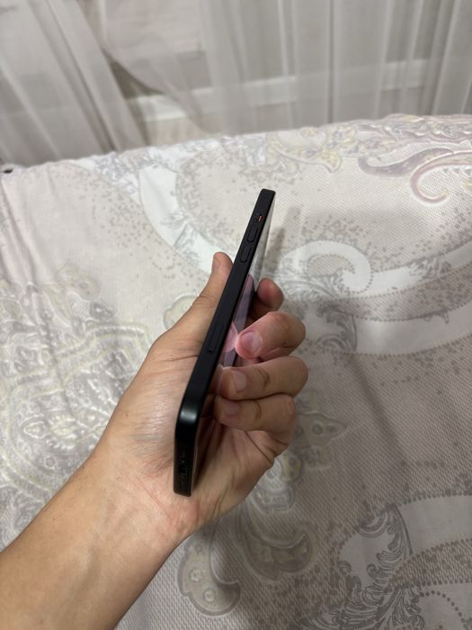 IPhone 15 , 128гб