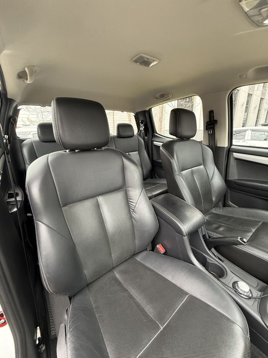 Isuzu D-Max 2021 | Дизель | Автомат | 67 000 км | Не бит