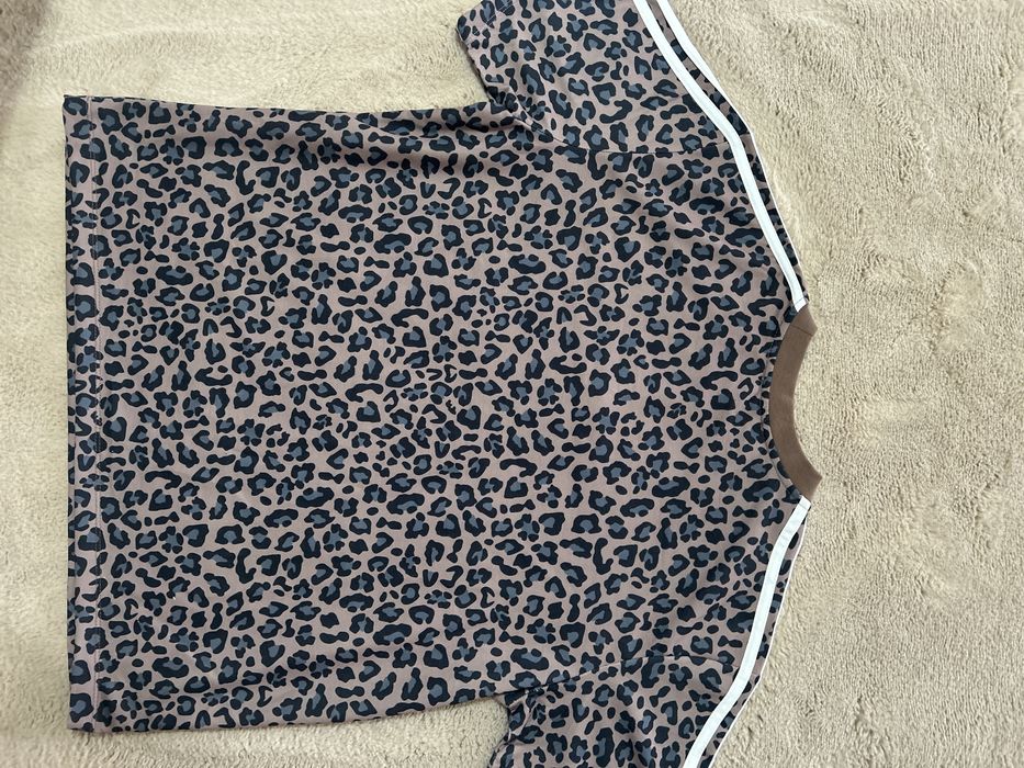 Compleu Adidas animal print