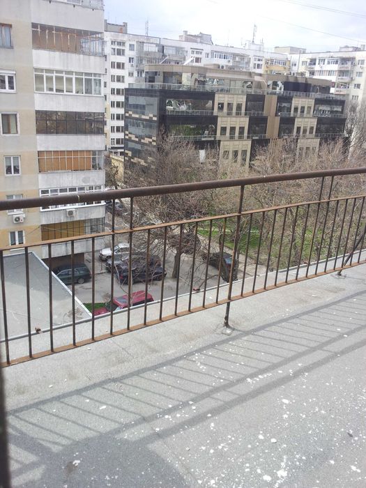 Дава се под наем Едностаен апартамент в Варна, Център - 20 кв.м за 248.88 € - Снимка #7