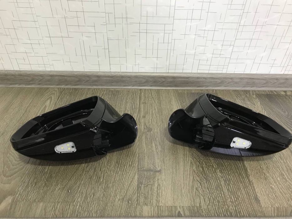 Боковой корпус w204 mercedes c-класс комплект л/п