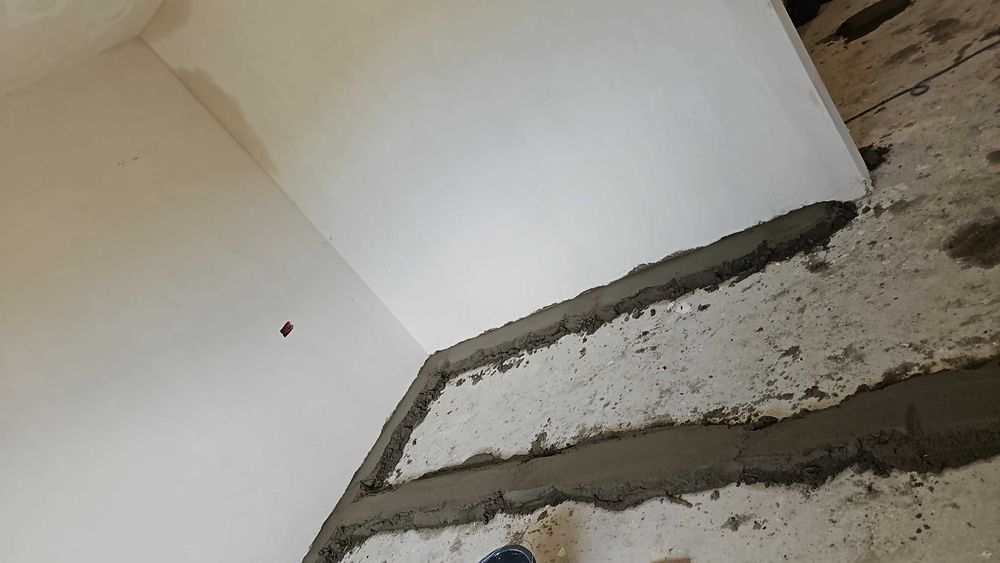 Servicii de construcții oferite de doi studenți harnici și serioș