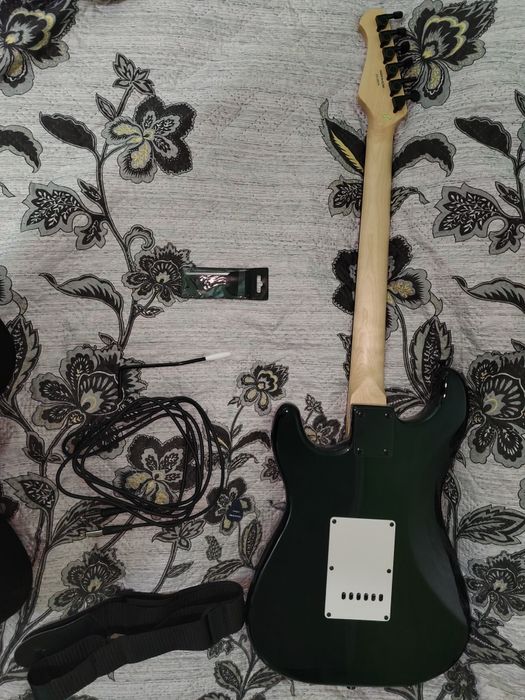 Электрическая гитара