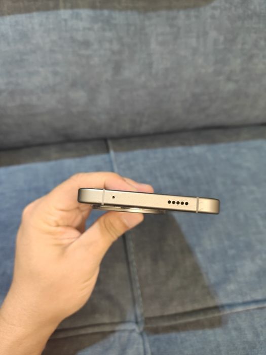 Redmi K80 Ultra 12/256 Gb almashtiriladi