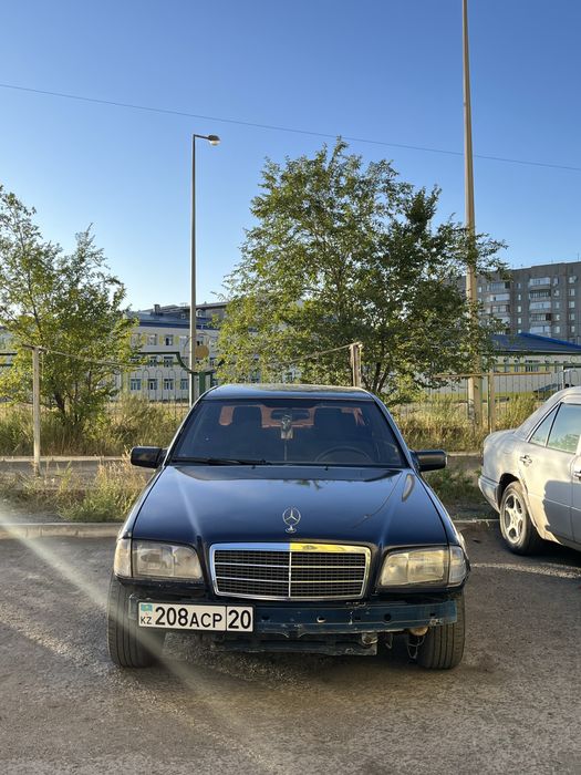 Мерседес W 202  обьем 2