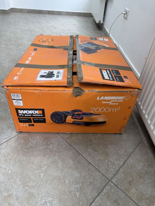 Robot de tuns iarba worx wr155e (nou)!!