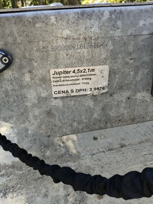 Remorca platforma auto 2026 NIEWIADOW Jupiter 4.5m MTMA 2000kg dreapta fata coborata spate CA NOUA