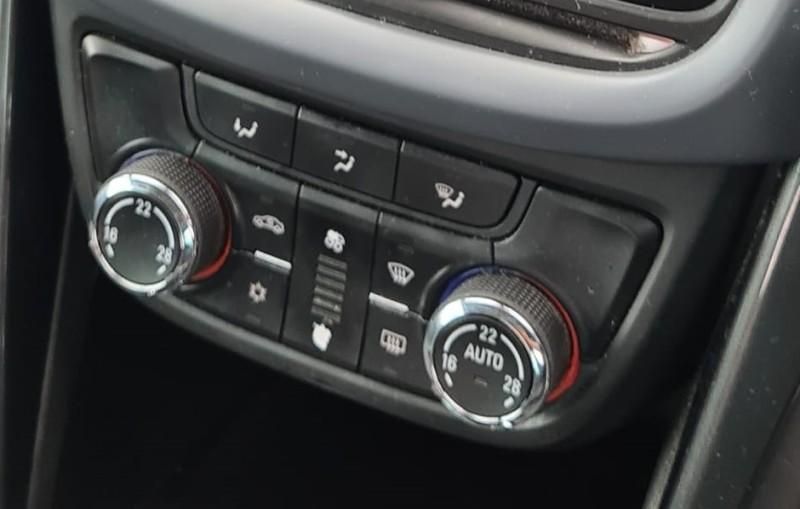 Panou Comanda clima Opel Zafira C