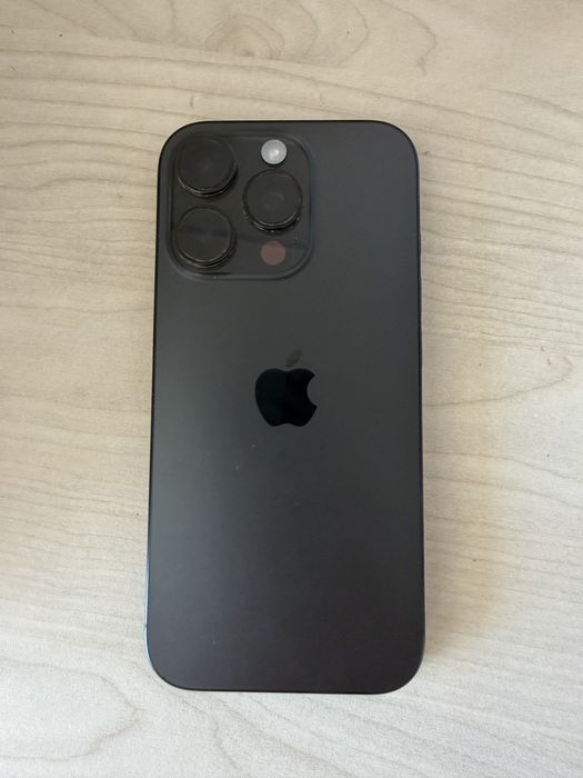 Iphone 16 pro, черен