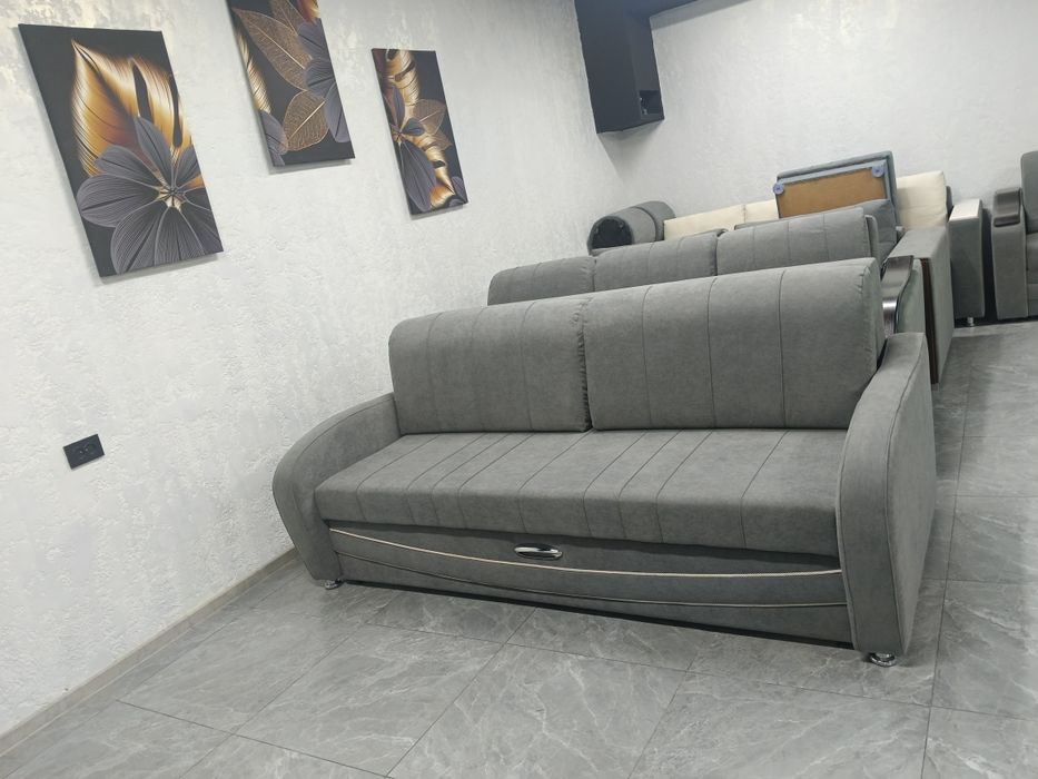 Акция!!! Продам диван 3хмесный