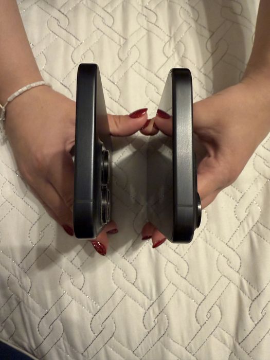 Iphone 15 Pro Max 256 GB - 2 броя - КАТО НОВИ - ЦЕНАТА Е ЗА БРОЙ