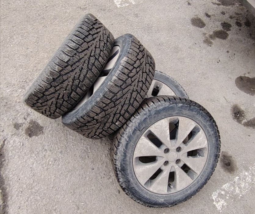 Срочно продам Шины