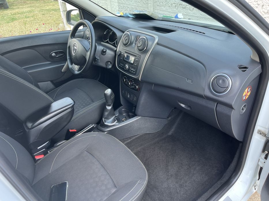 DACIA Logan 2015 — imagine 3