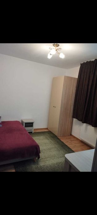 Închiriez apartament 2 camere