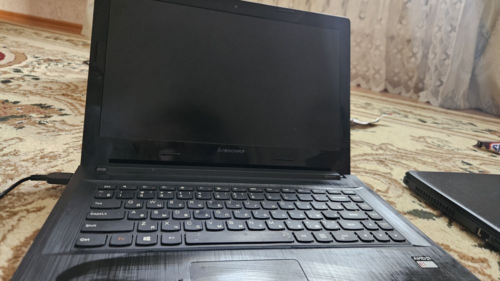 Ноутбук  б/у состояние хорошее