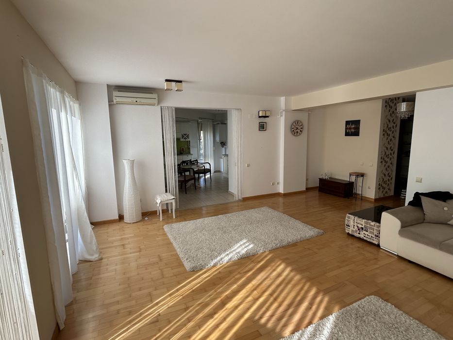 Inchiriez apartament 2 camere Magnolia Racadau