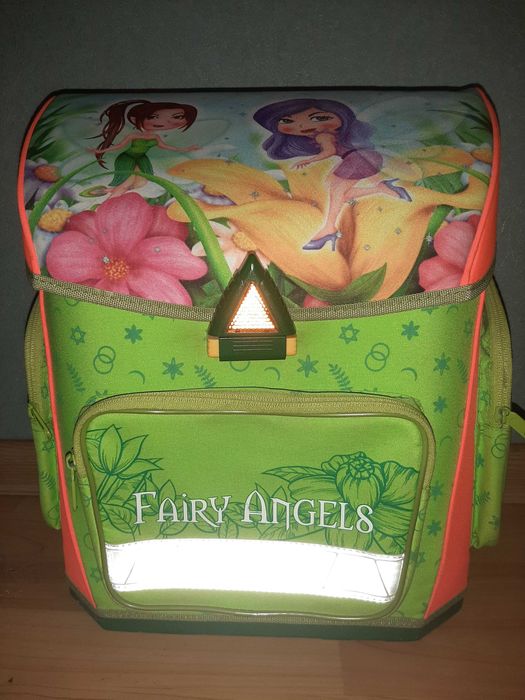 Рюкзак школьный (женский)