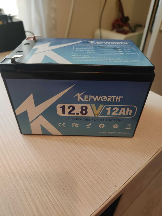 Smart-UPS APC SC620I 620VA, 390W